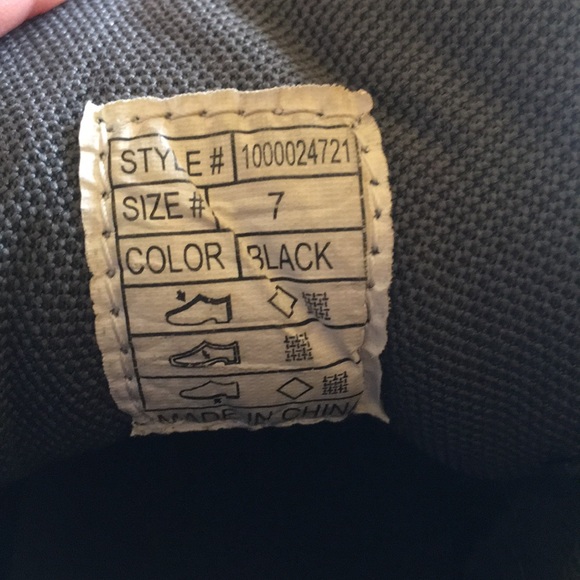 Deb Sneakers - Picture 4 of 4